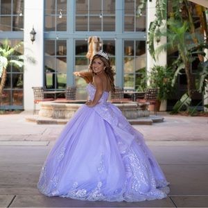 Quincenera lilac dress size small
